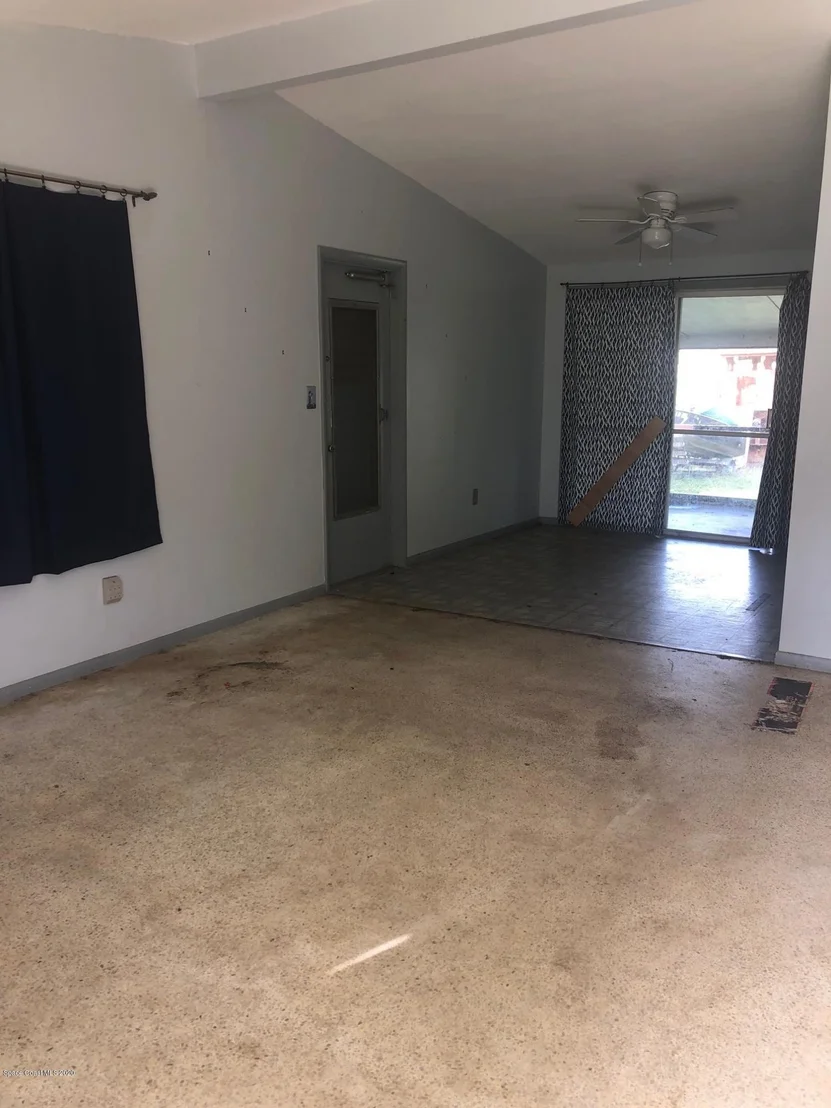 Photo of 1157 Cabot Drive NE