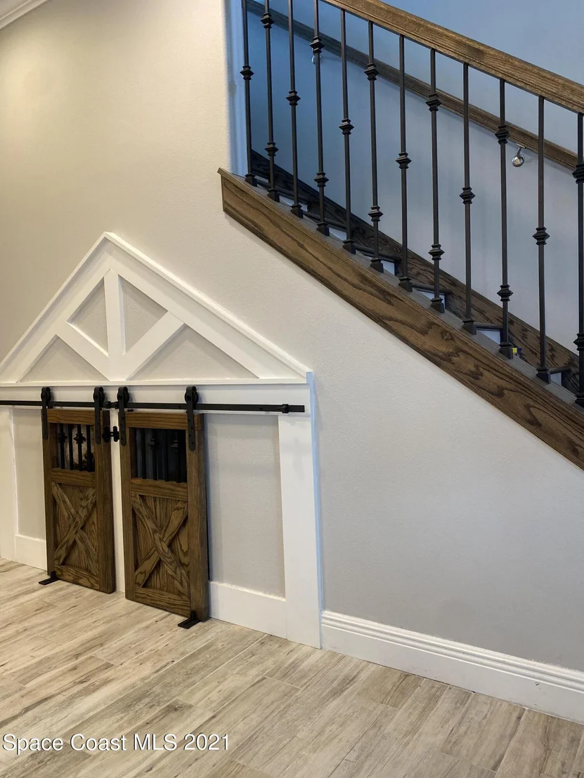 Photo of 7524 Poulicny Lane