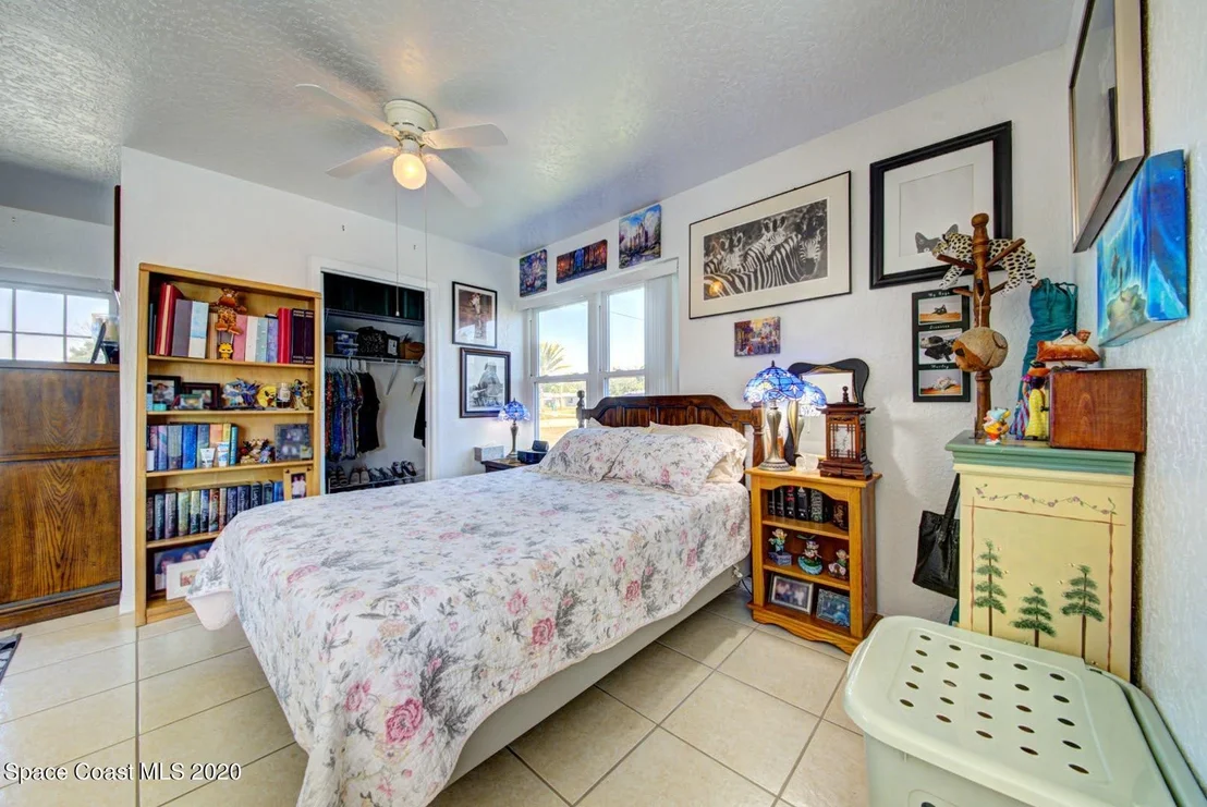 Photo of 301 Orchid Boulevard