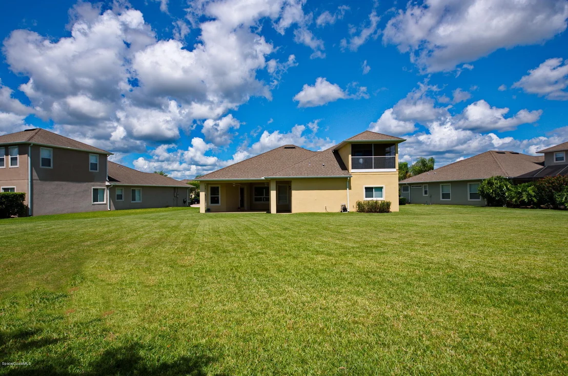 Photo of 5890 Rusack Drive