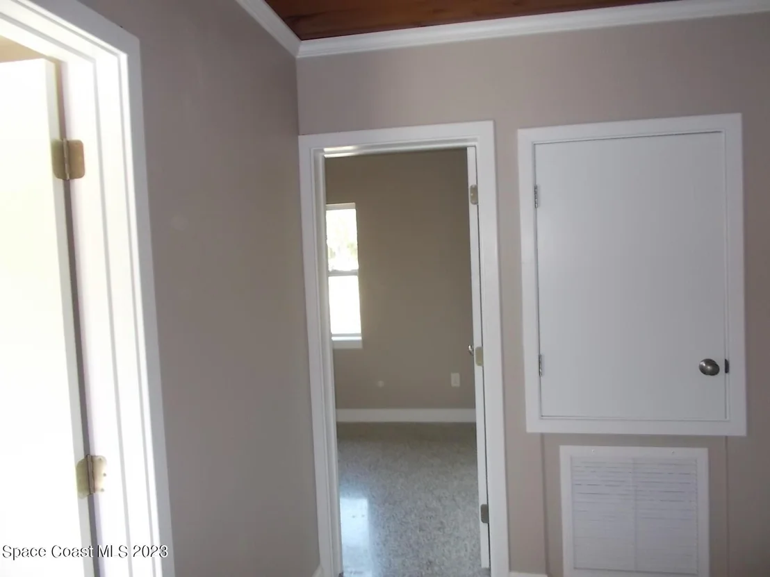 Photo of 3755 Lakeview Drive