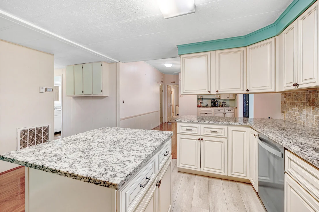 Photo of 2311 Coconut Palm Drive NE