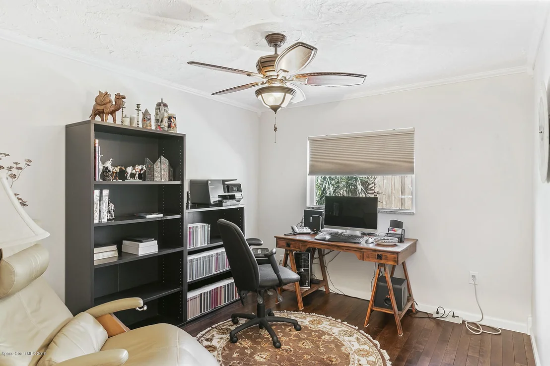 Photo of 360 Hamlin Avenue