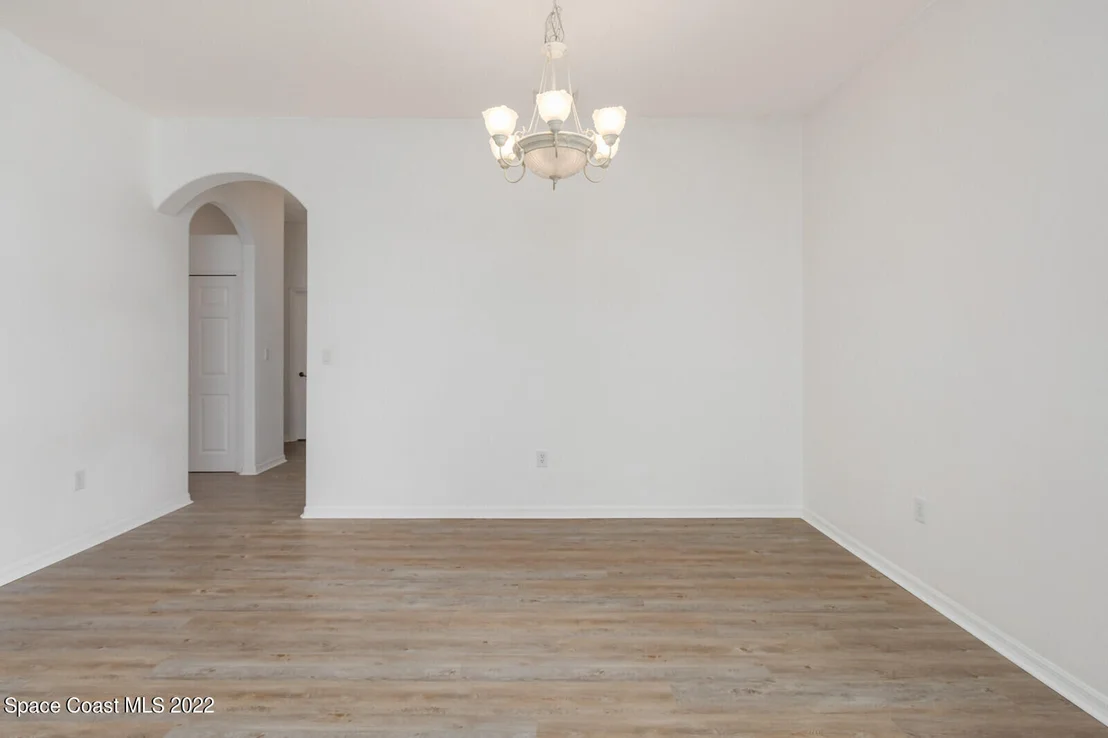 Photo of 2670 Washington Street
