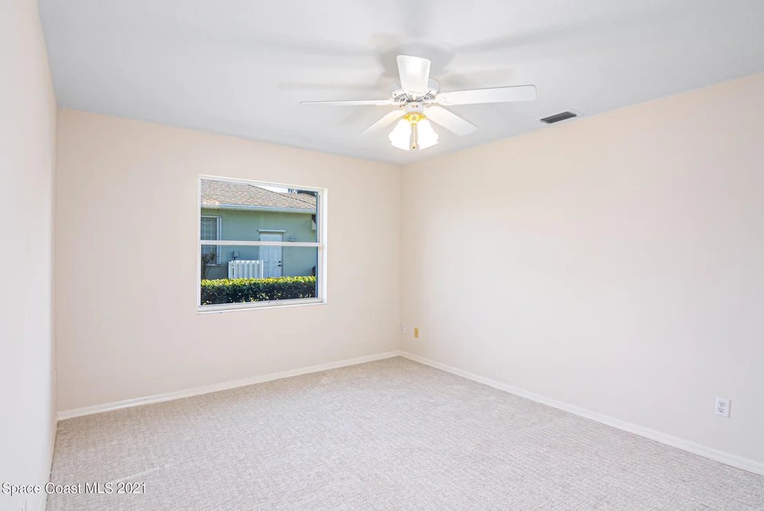 Photo of 2378 Golf Vista Boulevard