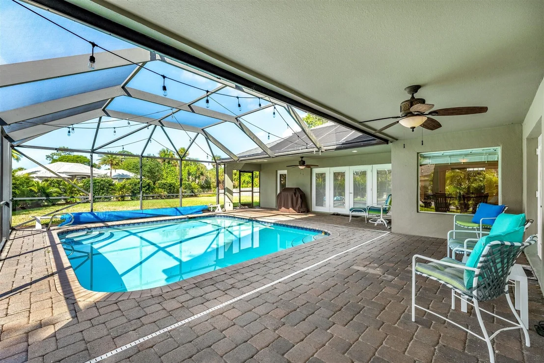 Photo of 1697 E Auburn Lakes Drive N