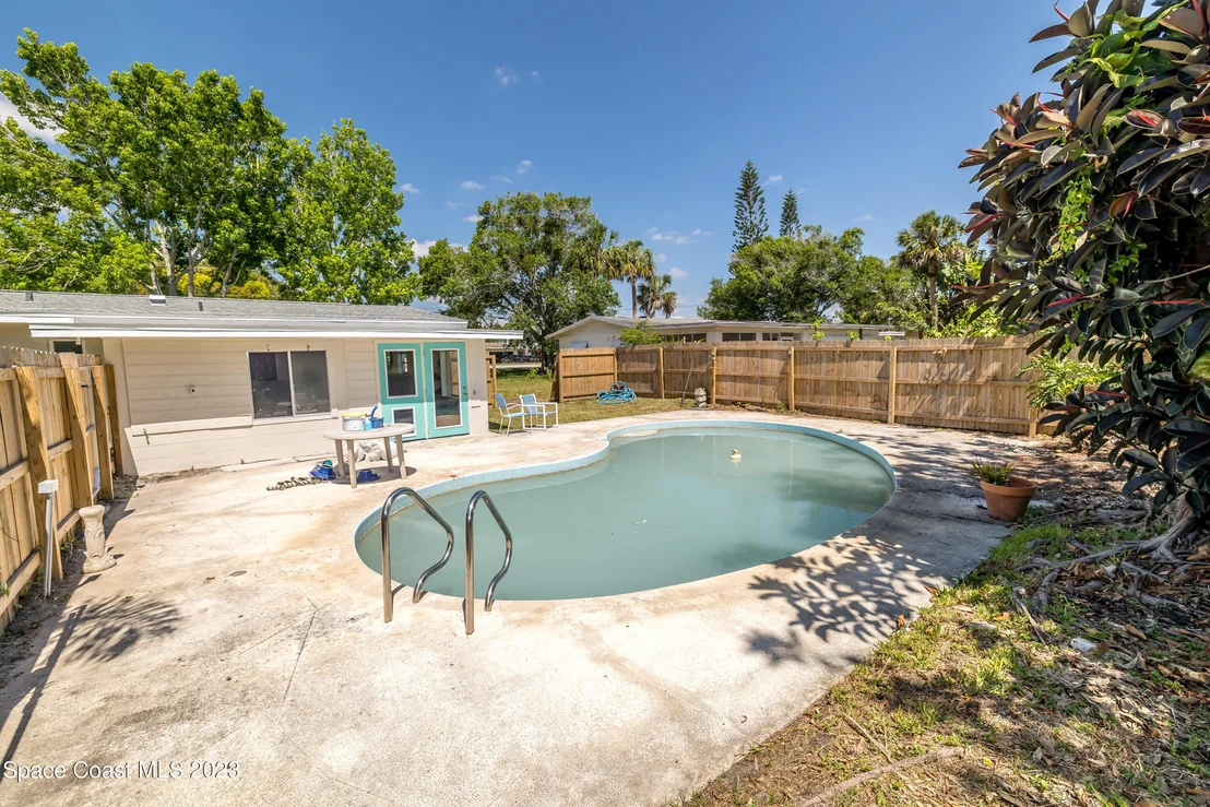 Photo of 2411 Dairy Road