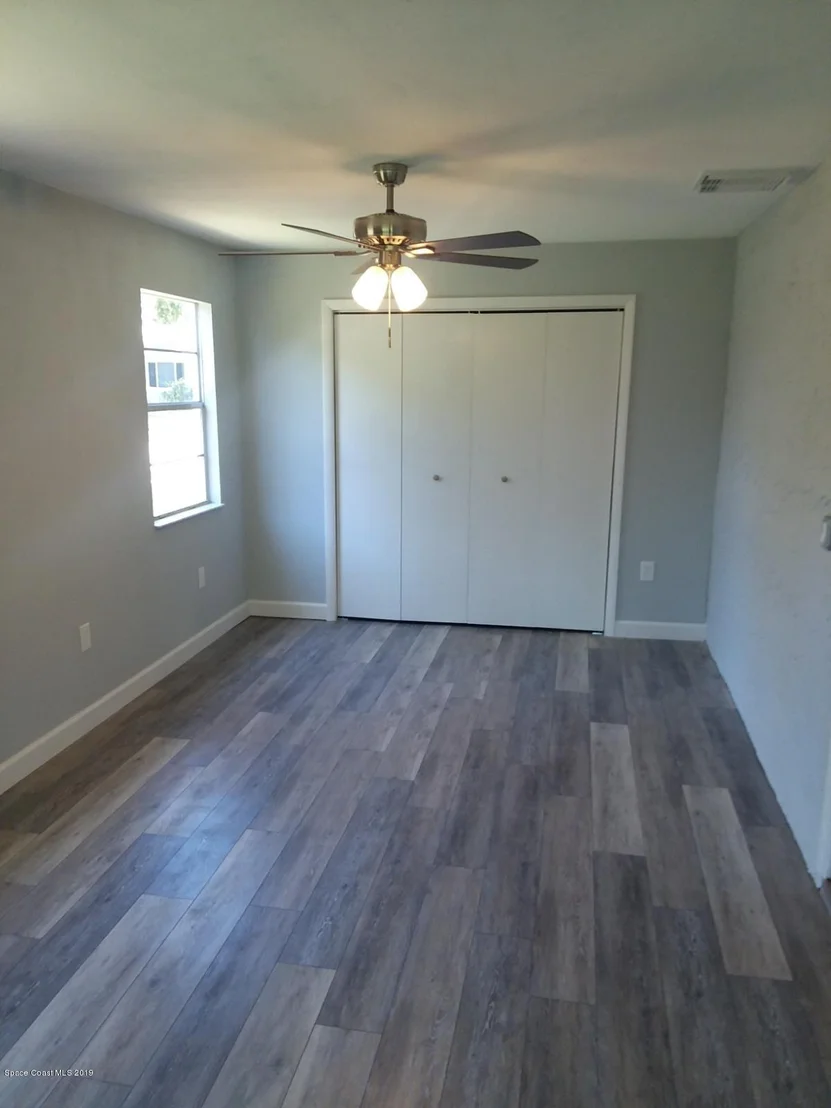 Photo of 2911 Pembroke Road