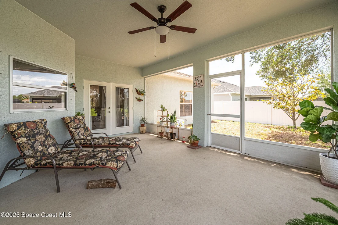 Photo of 1137 Morgan Circle NE