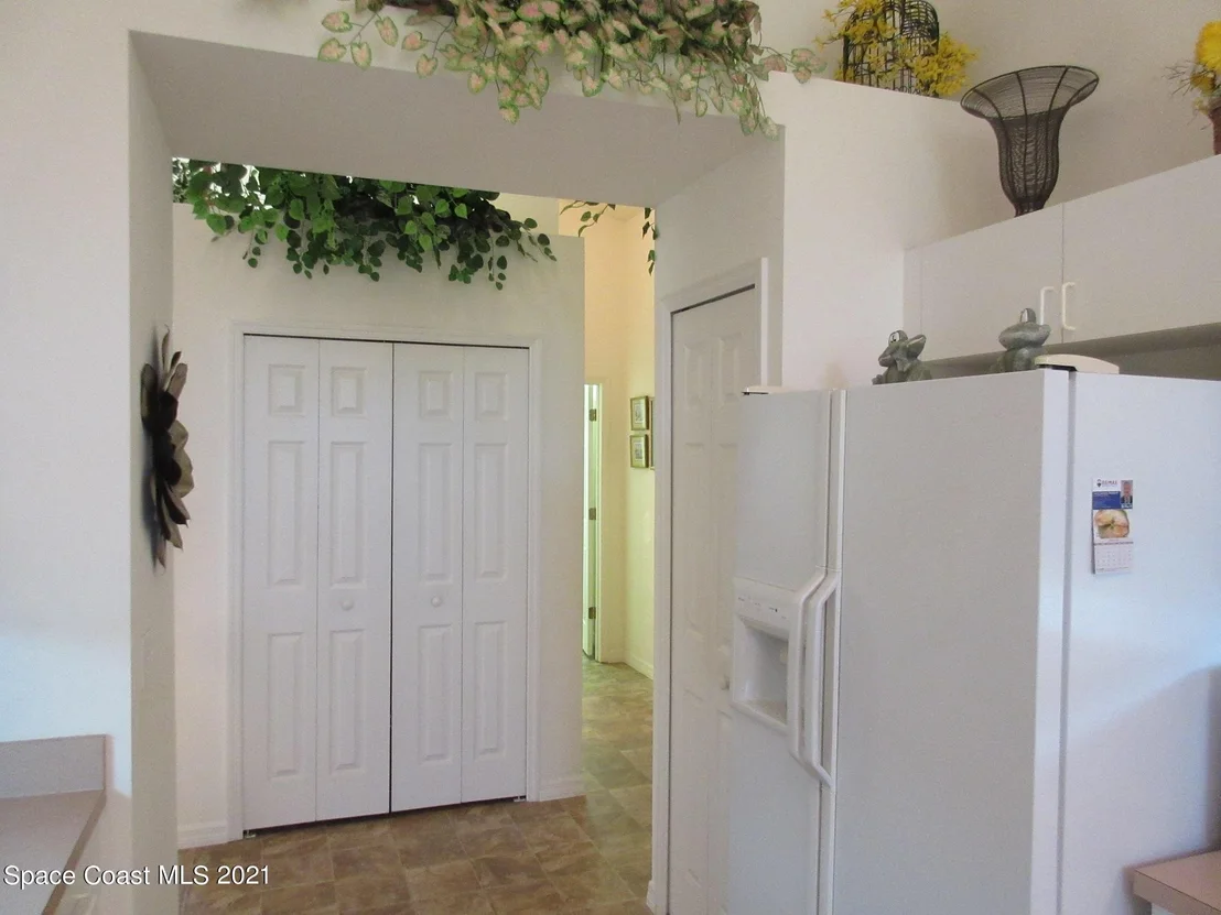 Photo of 3879 Saint Armens Circle