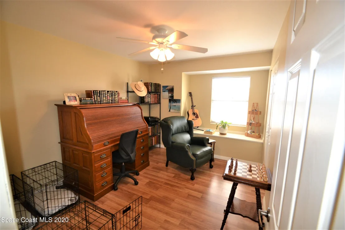 Photo of 981 Bacon Circle NE