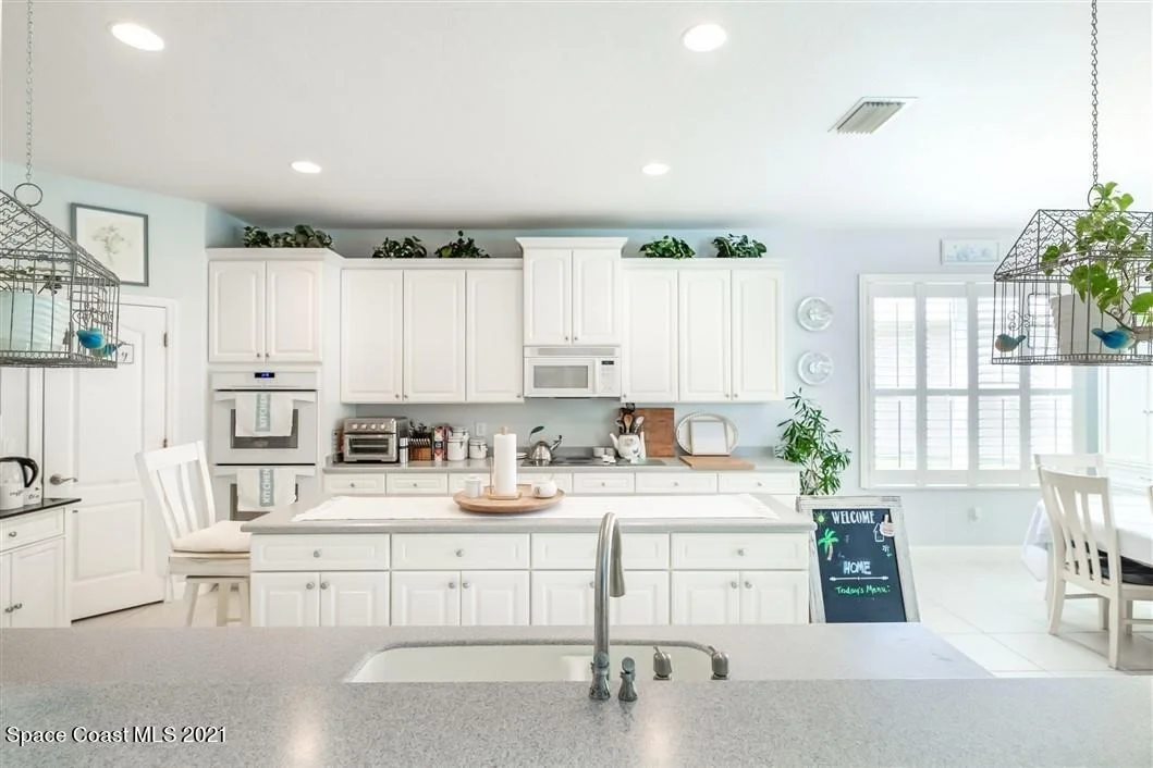 Photo of 3566 Peninsula Circle