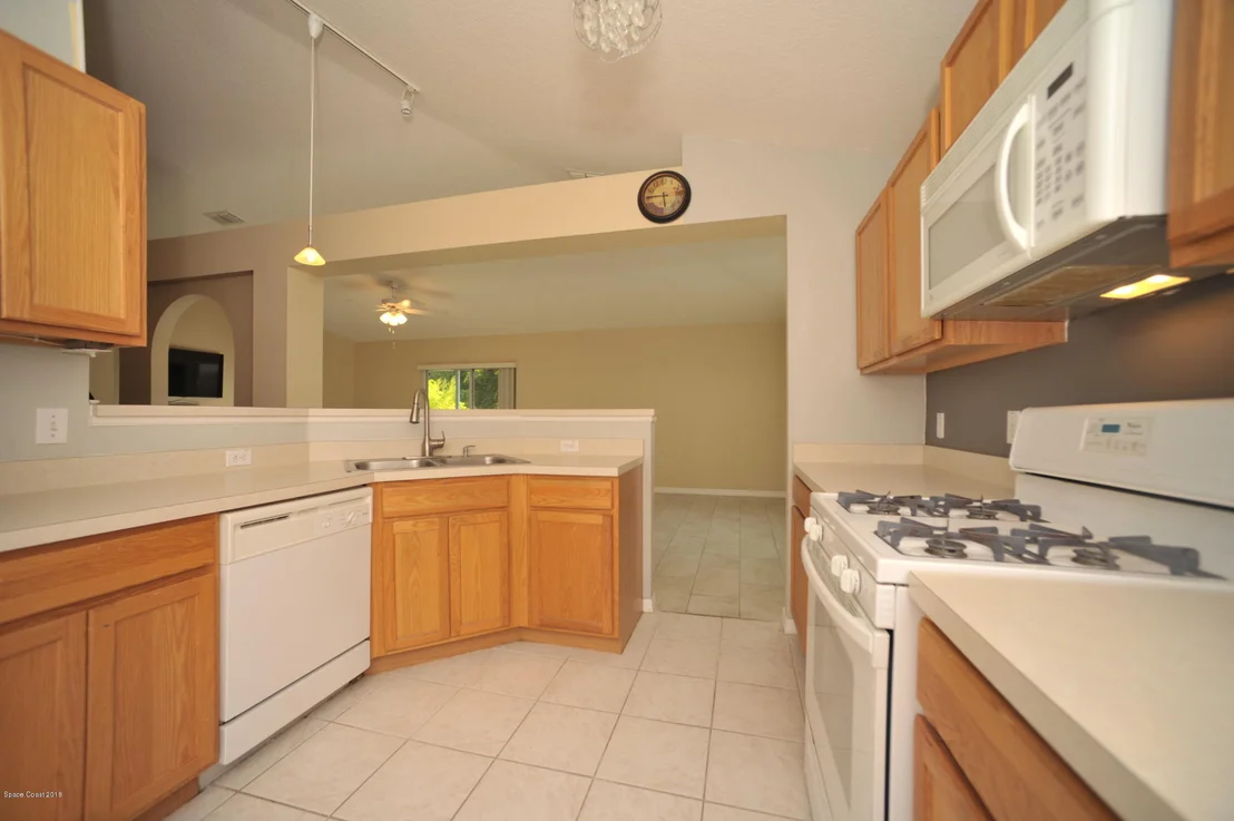 Photo of 2173 NE Spring Creek Circle NE