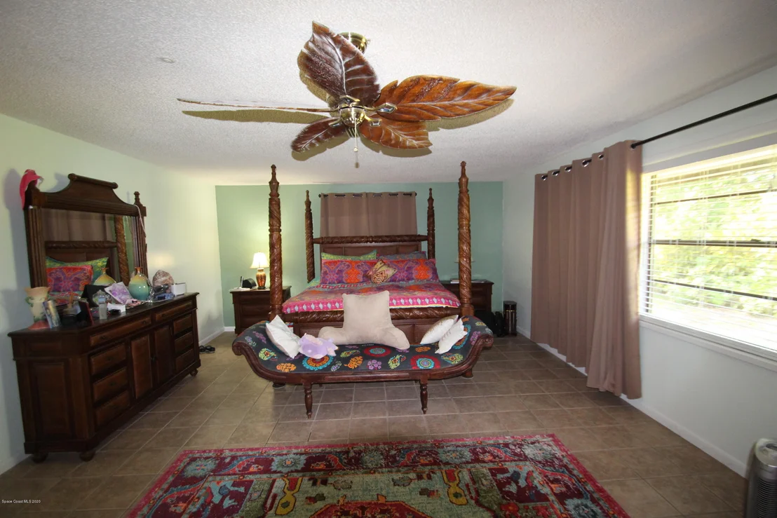 Photo of 1175 Marie Street