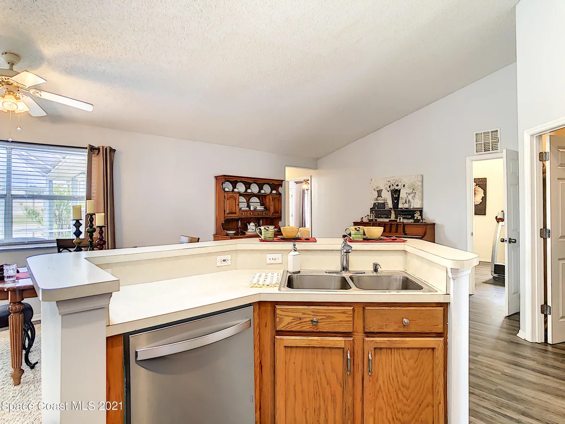 Photo of 3025 Pineda Crossing Drive