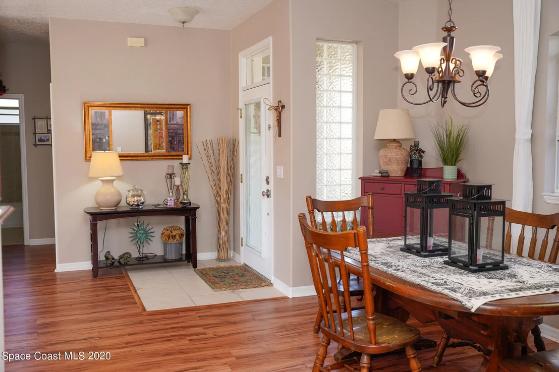 Photo of 2134 Pumpkin Place NE