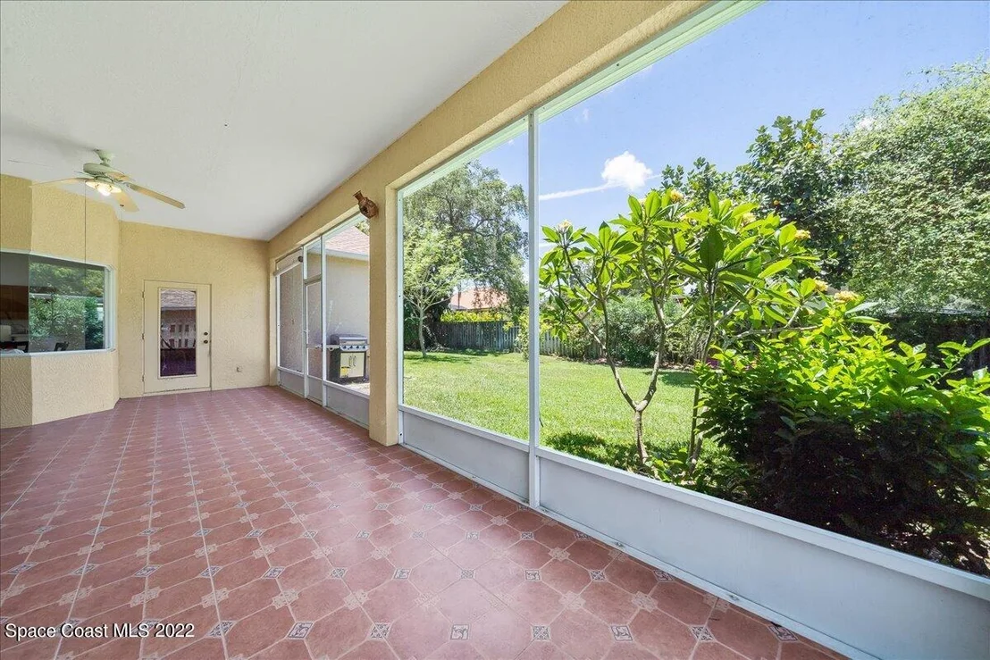 Photo of 1010 Spring Oak Drive
