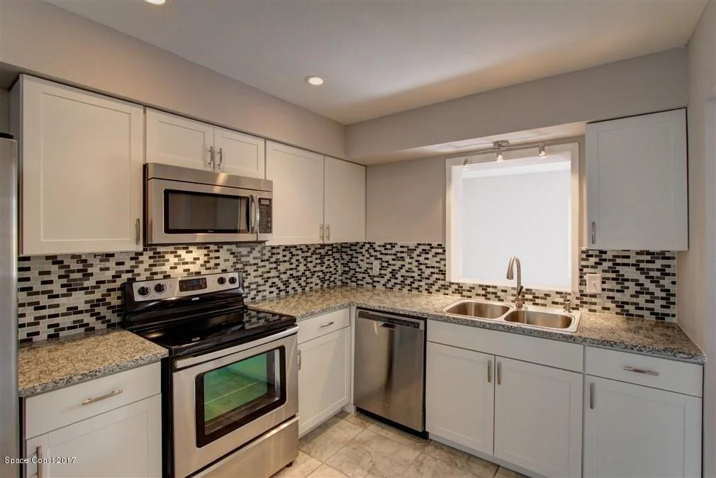 Photo of 995 Alsup Drive