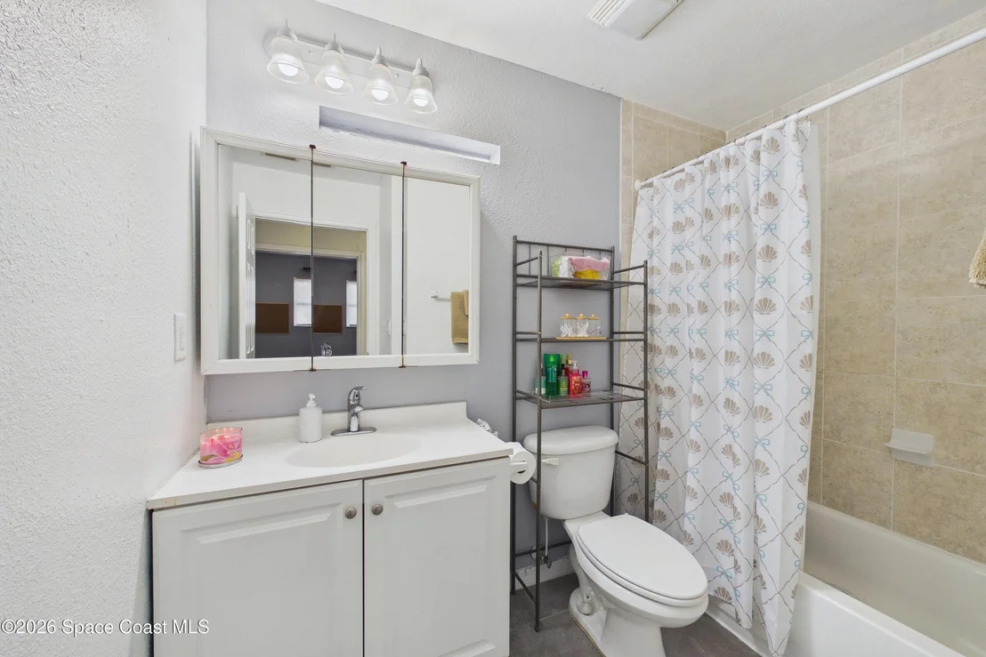 Photo of 2536 Stratford Drive