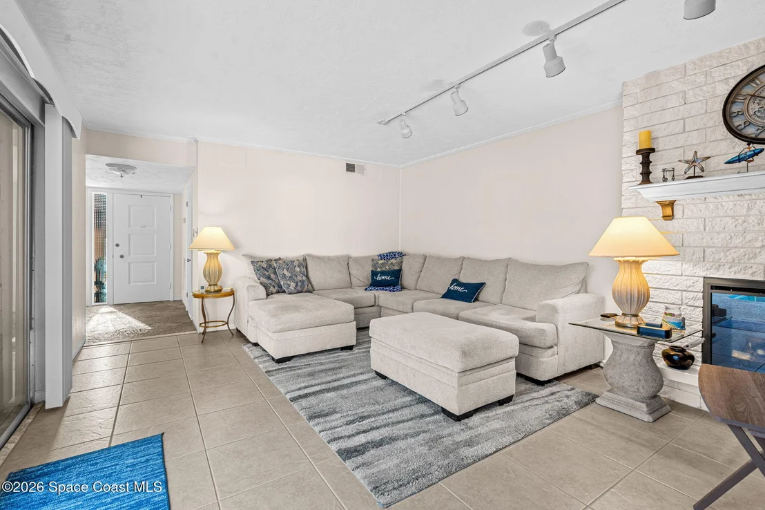 Photo of 1044 Samar Road