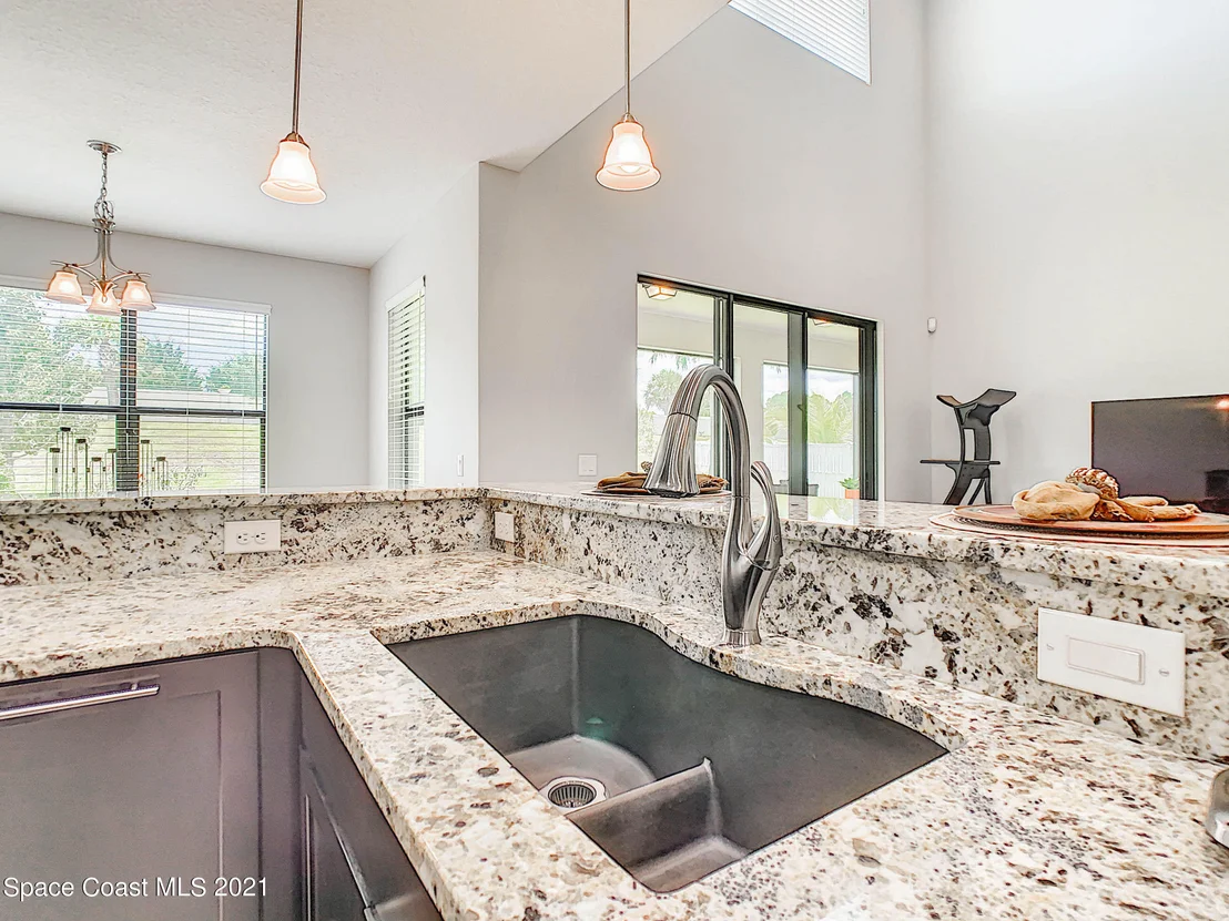 Photo of 1361 Lemur Lane