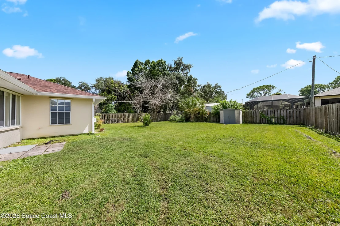 Photo of 606 Seven Gables Circle SE