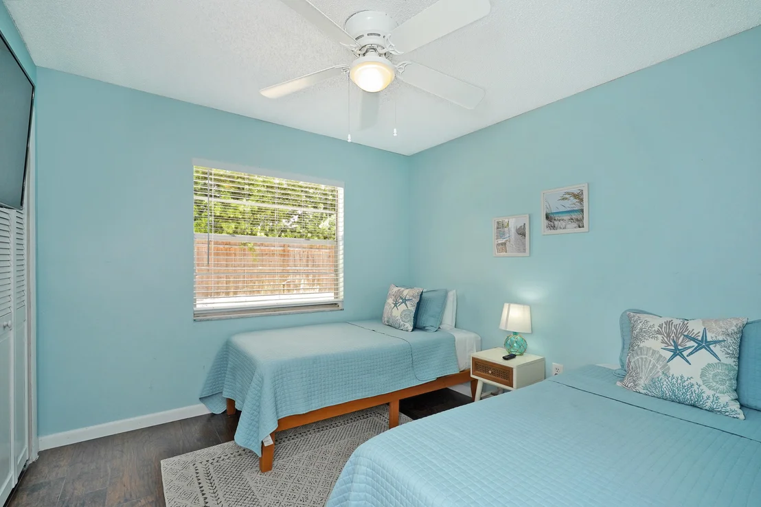 Photo of 832 Berkshire Drive