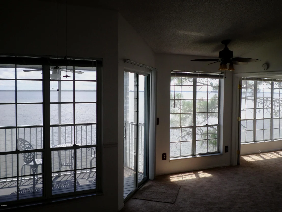 Photo of Unit 204 at 7340 Highway 1