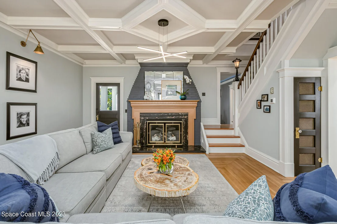 Photo of 709 Rockledge Drive
