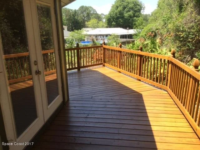 Photo of 6487 Banyan Street
