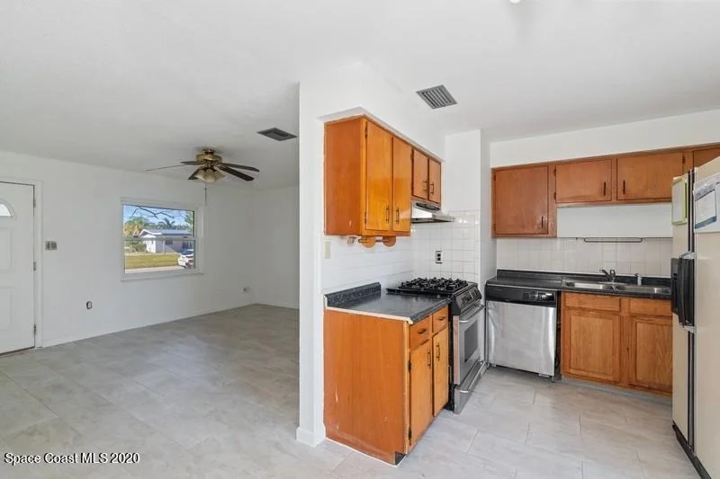 Photo of 1195 Cornwall Drive