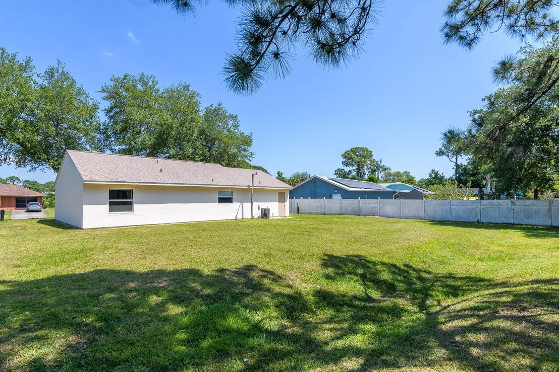 Photo of 5673 Flint Road