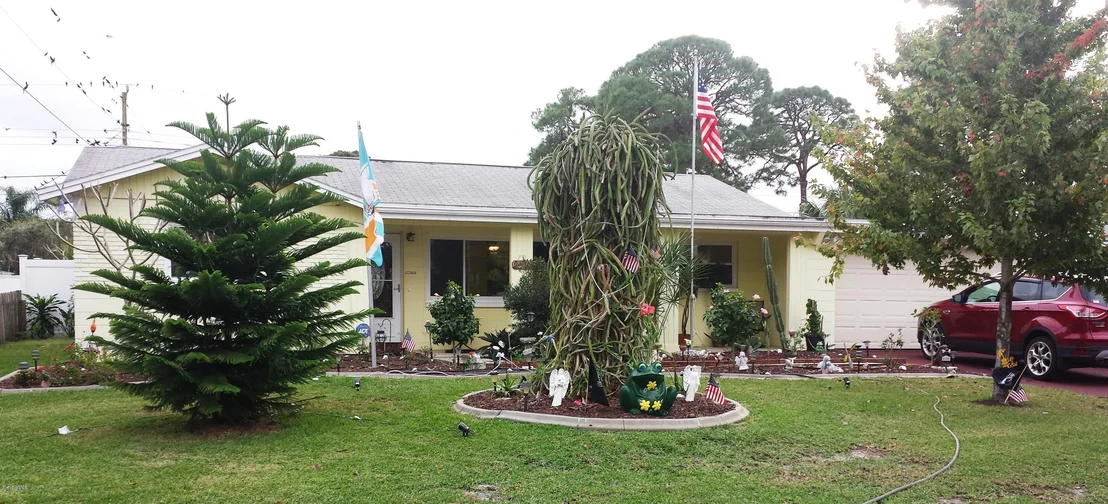 Photo of 973 Golf Street