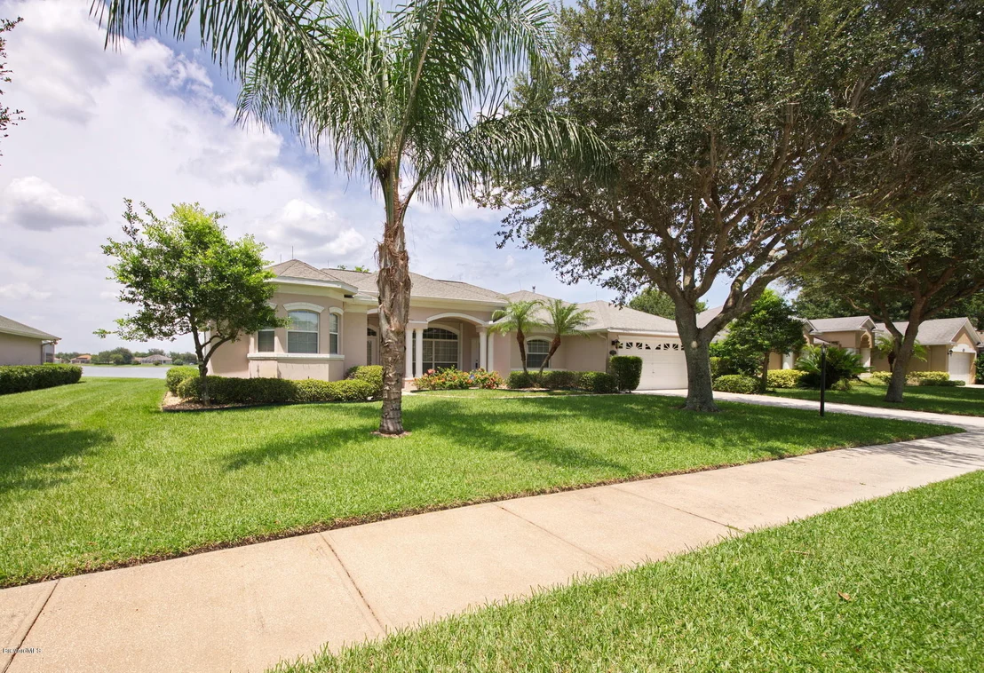 Photo of 5778 Newbury Circle
