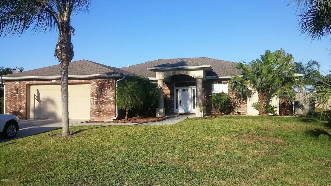 Photo of 103 Palm Circle