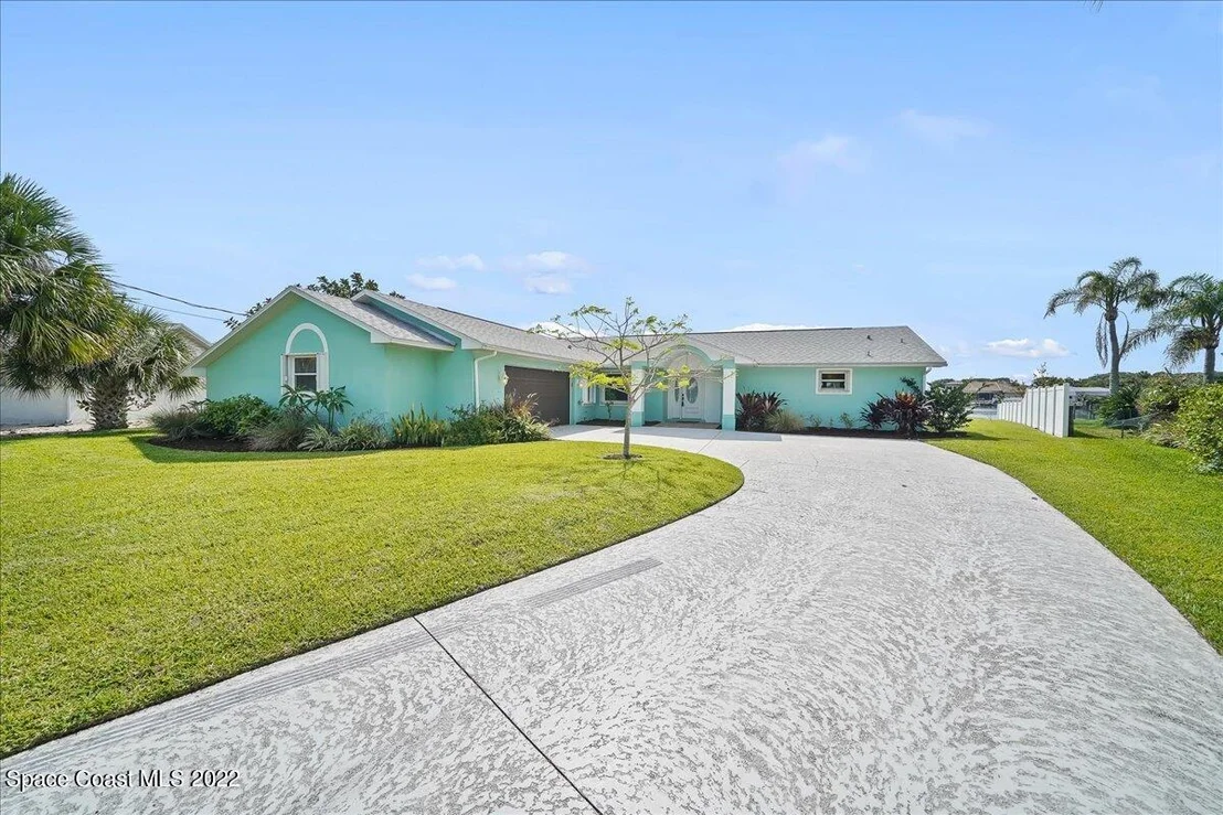 Photo of 275 Arrowhead Lane
