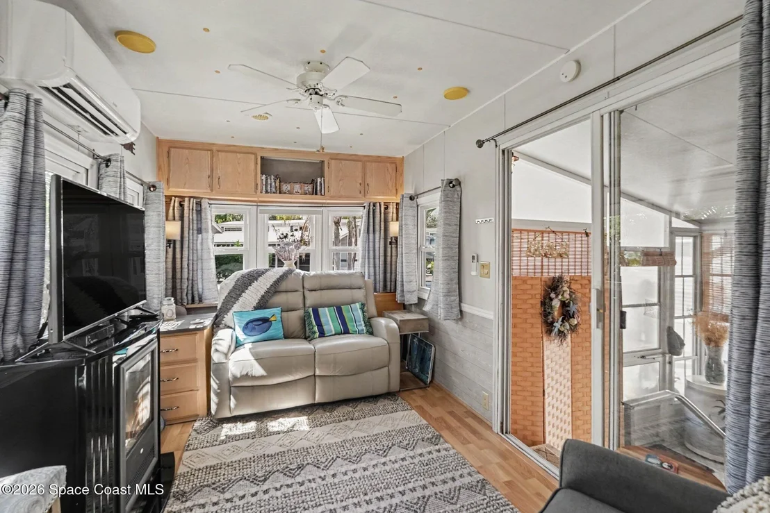 Photo of 616 Pier Lane