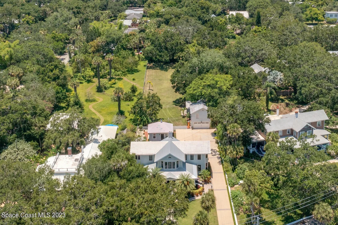 Photo of 709 Rockledge Drive
