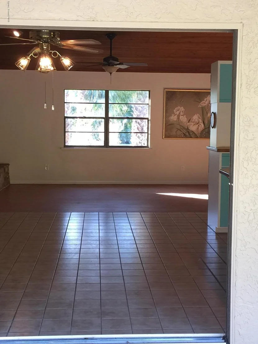 Photo of 180 Cinnamon Drive