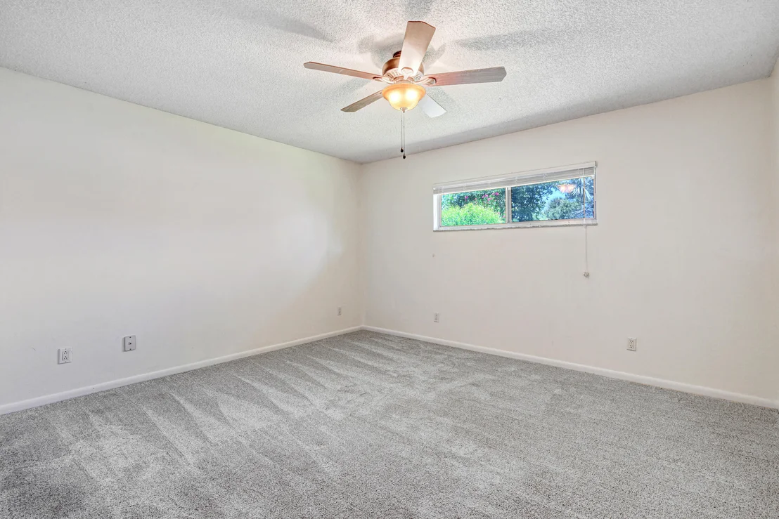 Photo of 675 Caribbean Road