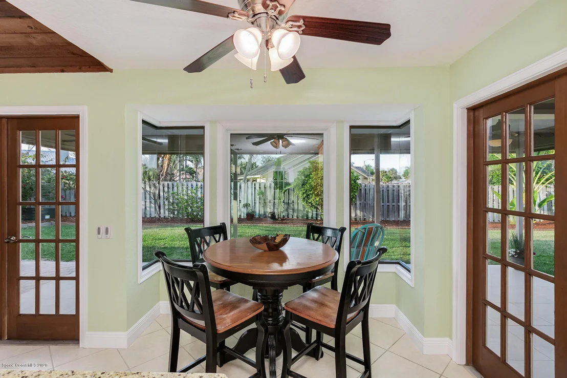 Photo of 552 Rio Casa Drive N