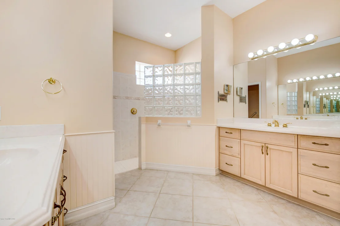 Photo of 1113 Vestavia Circle