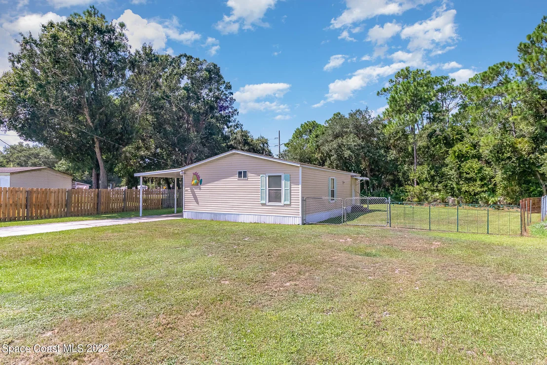 Photo of 4991 Cambridge Drive