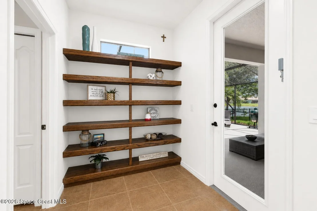 Photo of 6485 Trieda Drive