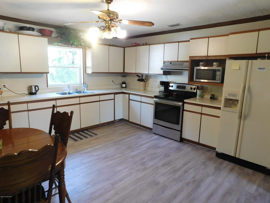 Photo of 2759 Myers Drive NE