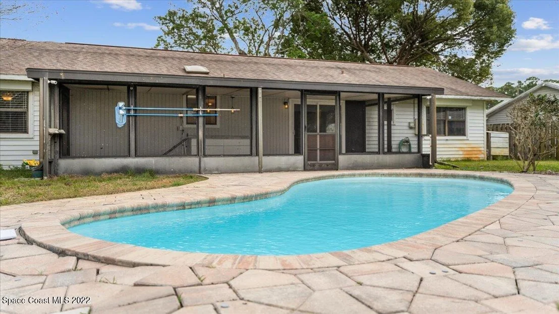 Photo of 6550 Beggs Terrace