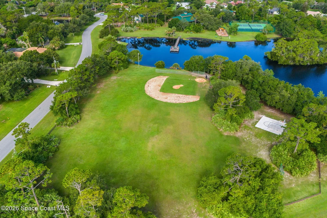Photo of 4508 Canard Road