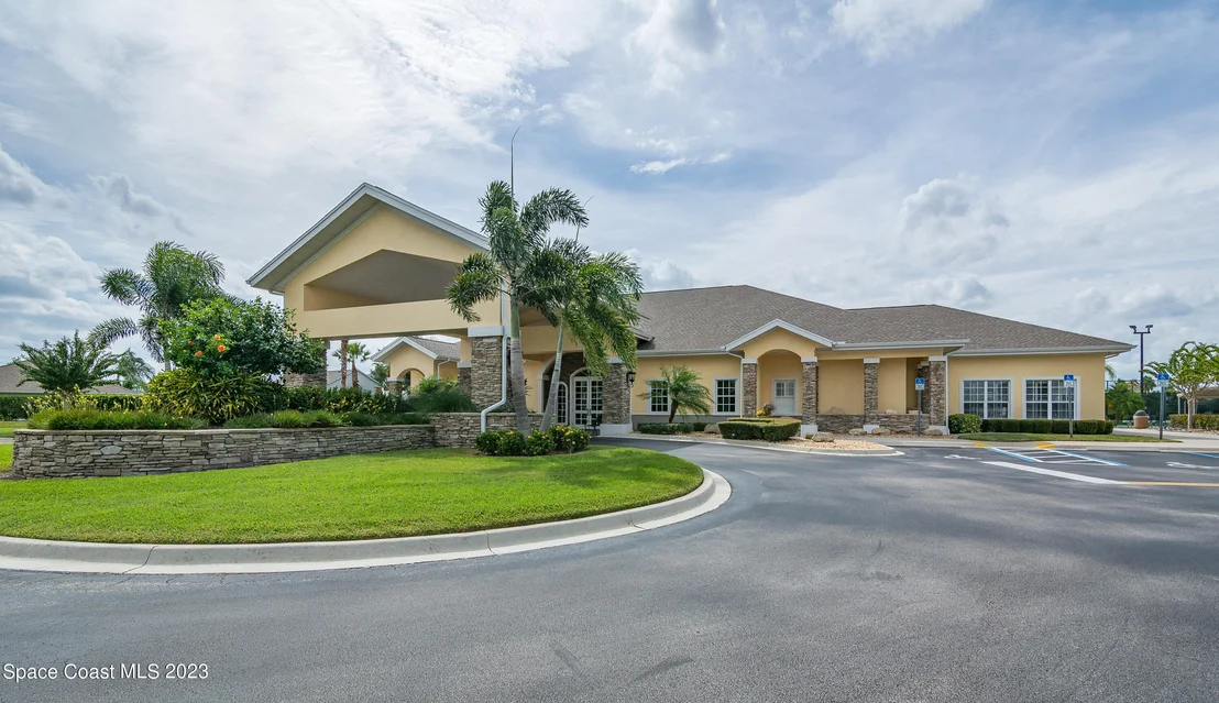 Photo of 1401 Lago Mar Drive