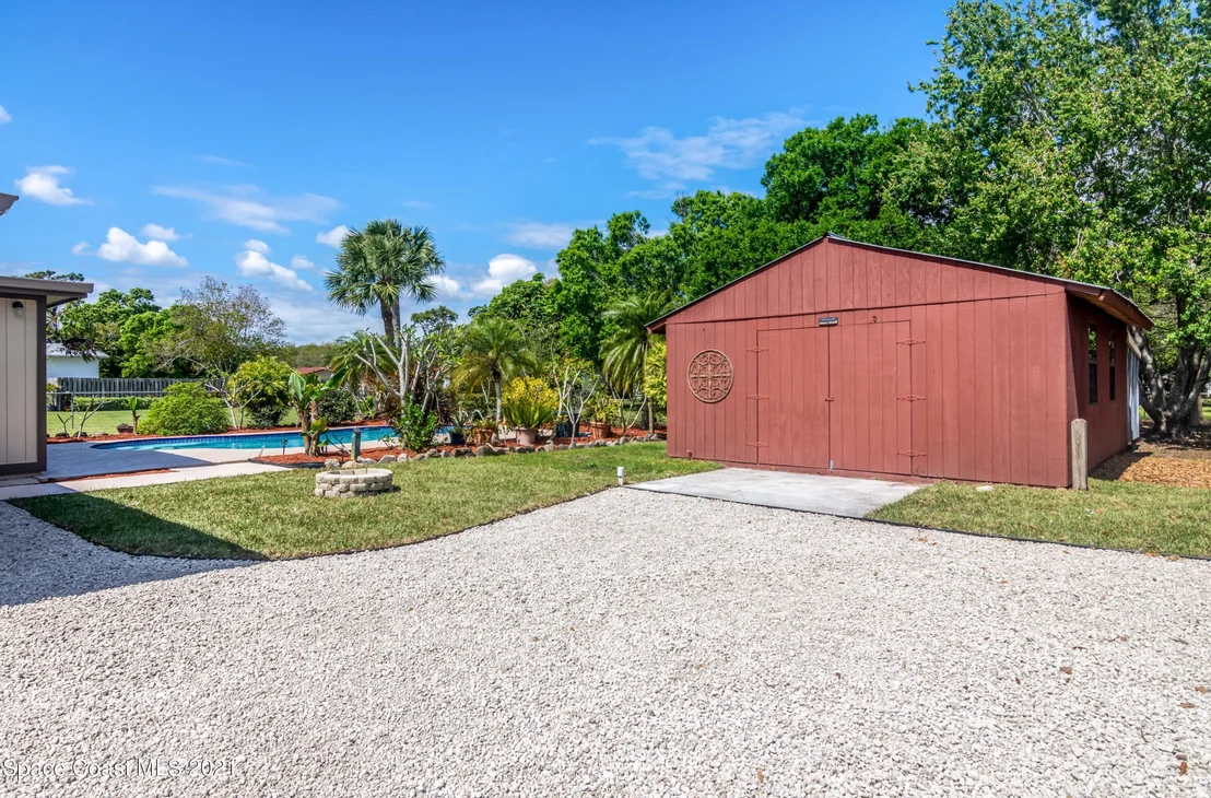 Photo of 1744 Trimble Road