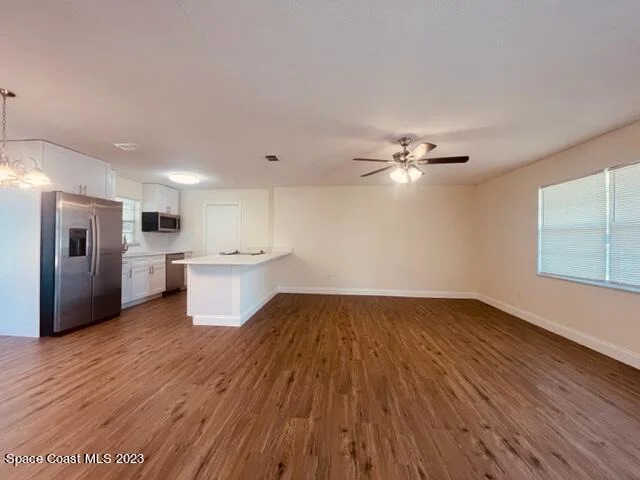 Photo of 2459 Mercury Drive